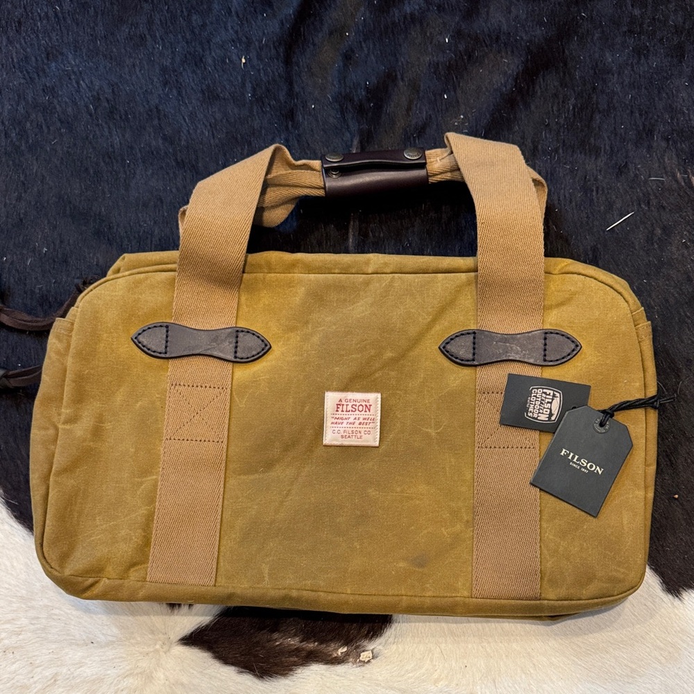 NWT Filson Tin Cloth Small Duffle Waxed Canvas
